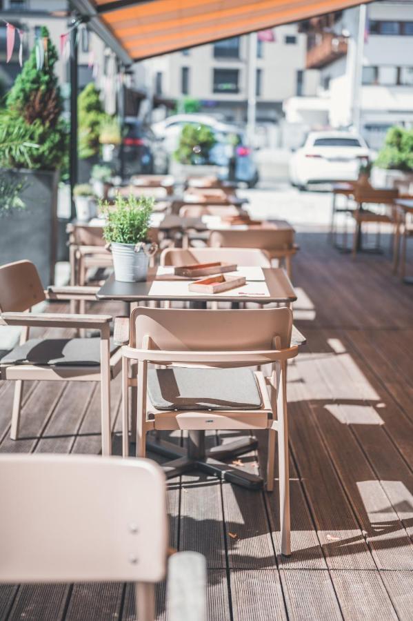 Hotel Wirtshaus Post Sankt Johann in Tirol Ngoại thất bức ảnh